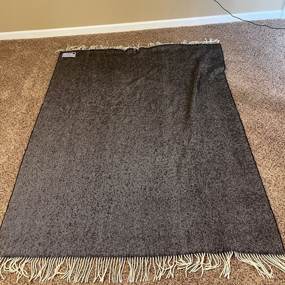 NOT FOR SALE - Picture 4 of 6